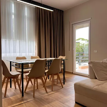 Gjiri I Lalzit Apartment Durres