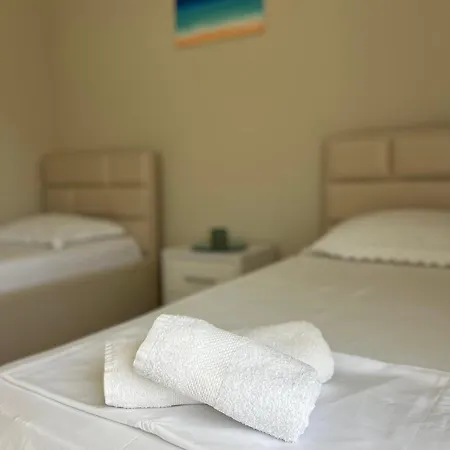 Gjiri I Lalzit * Durres