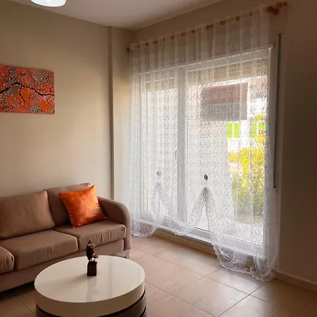 Gjiri I Lalzit Apartment